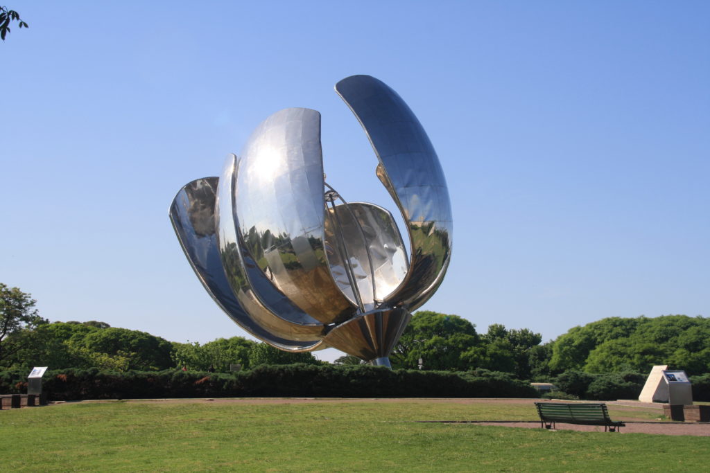 Floralis Genérica in Buenos Aires